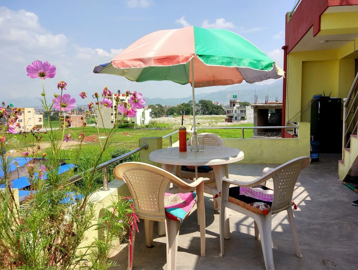 Everest Home Stay Apartment Lalitpur Zewnętrze zdjęcie