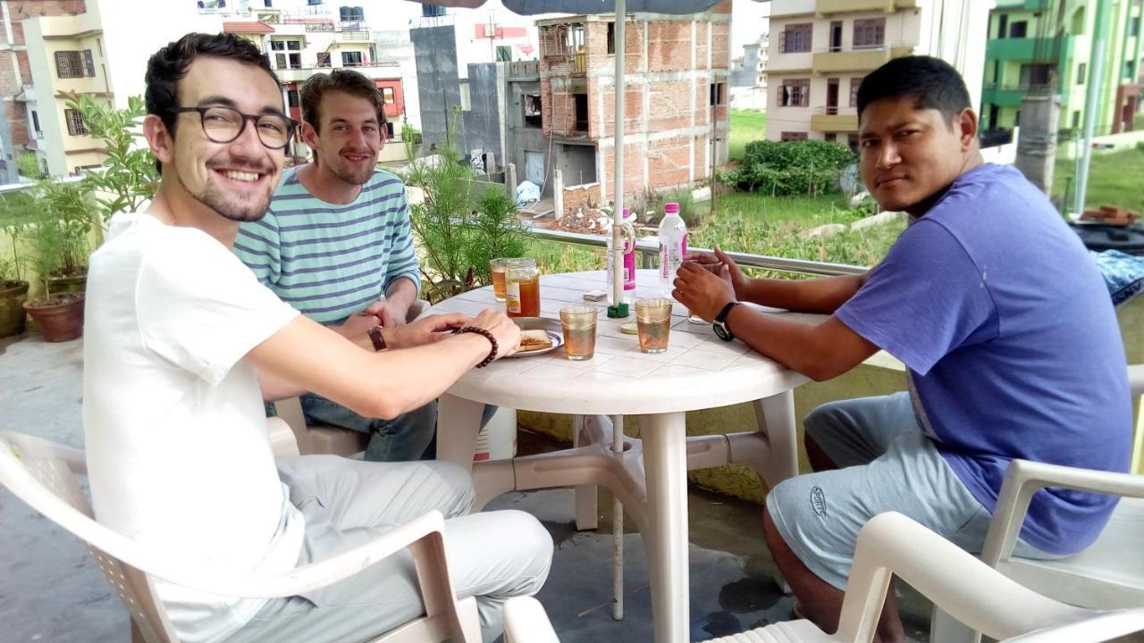 Everest Home Stay Apartment Lalitpur Zewnętrze zdjęcie
