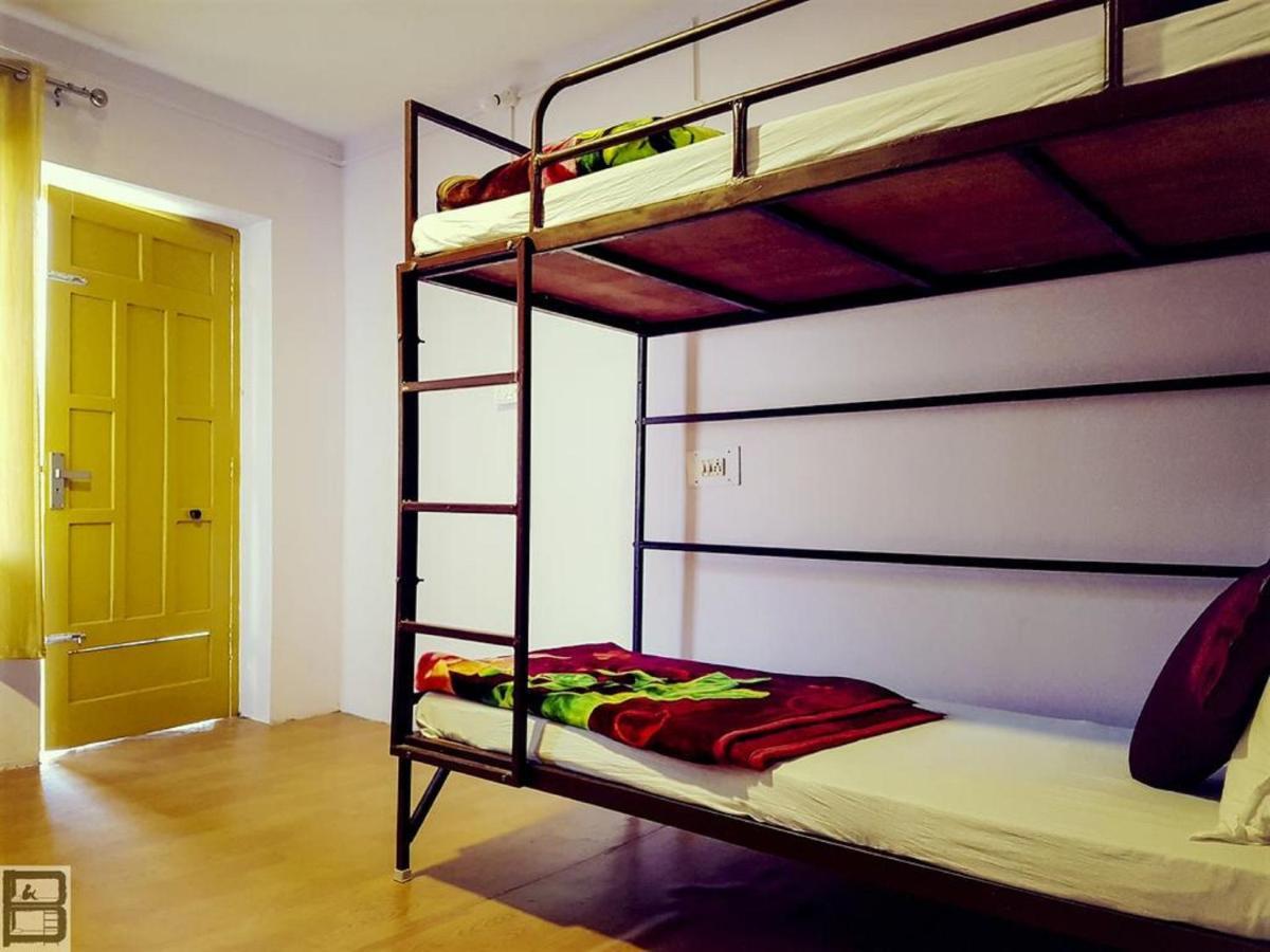 Everest Home Stay Apartment Lalitpur Zewnętrze zdjęcie